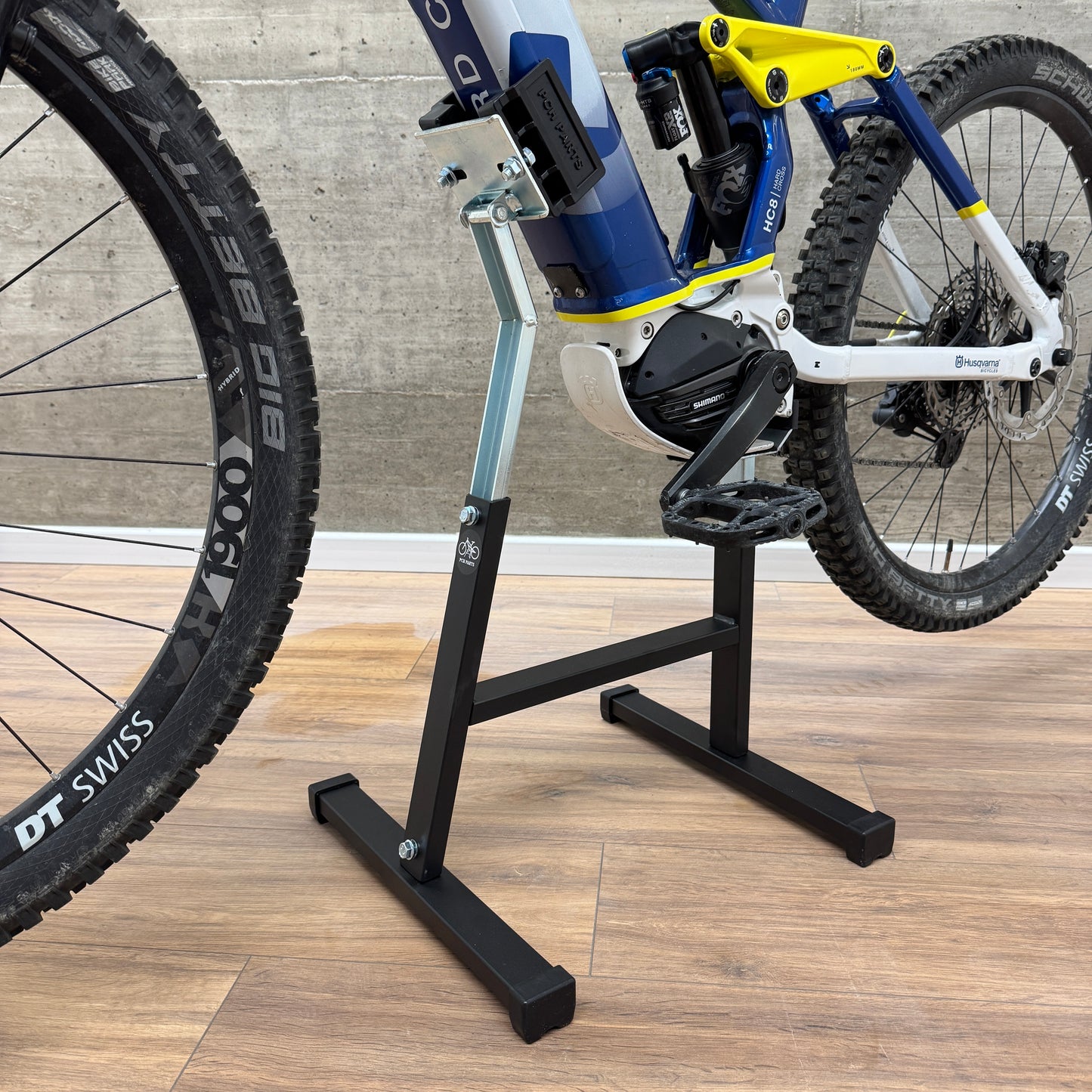 Painted Central Stand for E-Bike Maintenance