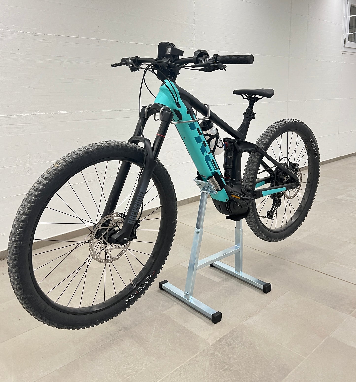 Cavalletto Centrale per Manutenzione E-Bike Zincato – PCH Parts
